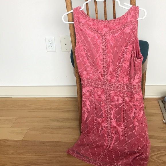 Pink Lace Dress - Picture 2 of 3